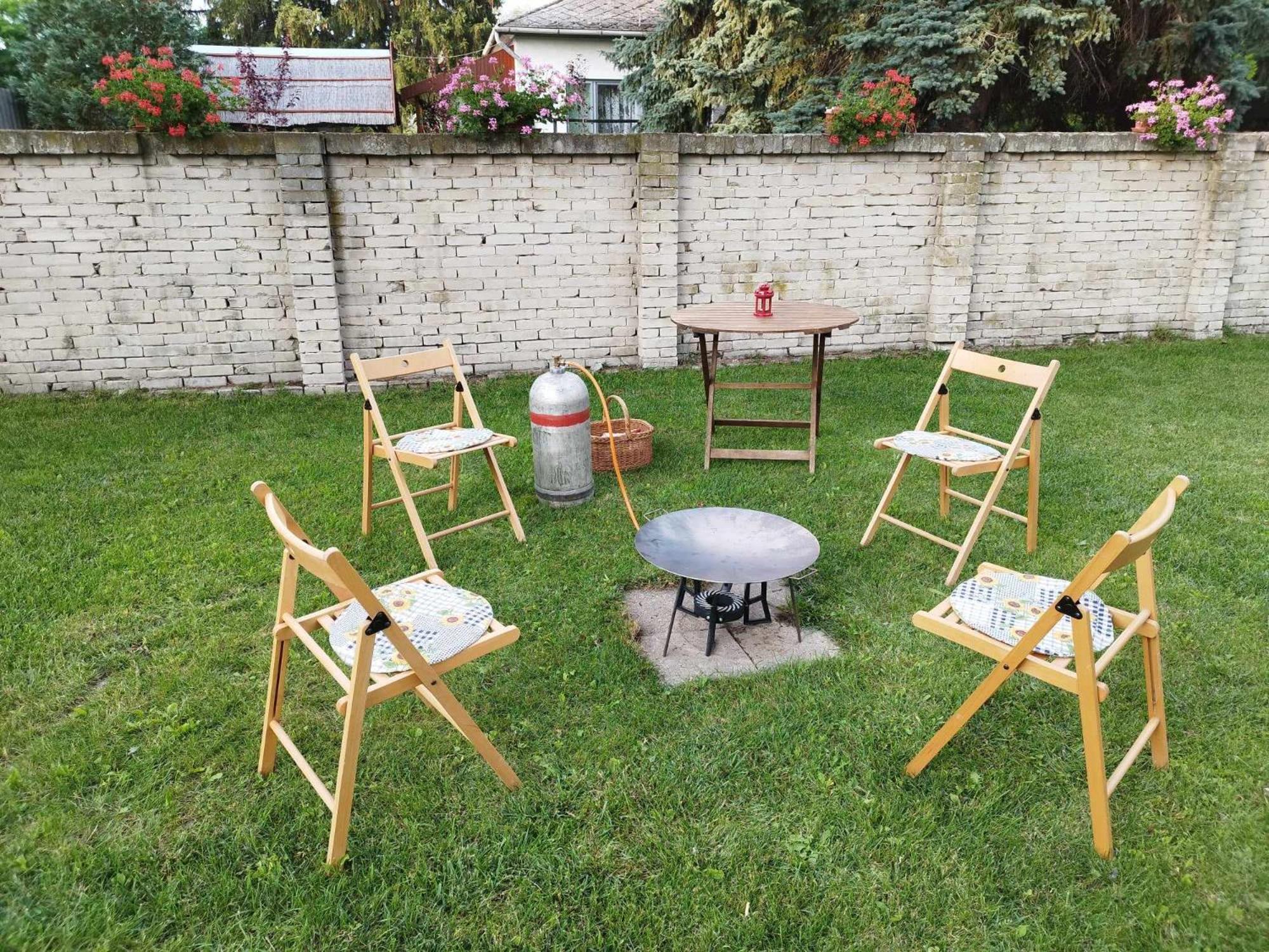 Tartos Szegfu Vendeghaz, Maganszallas Tazlar Luaran gambar